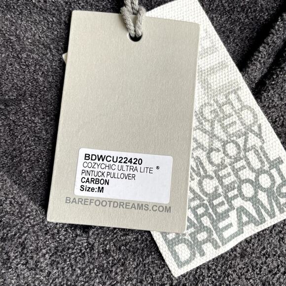 NWT Barefoot Dreams Cozychic Ultra Lite Pintuck V Neck Pullover in Carbon Medium - Picture 2 of 7